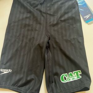 New with tags Speedo Black Kids Swim Jammers for swim team, Green Logo. Youth 26